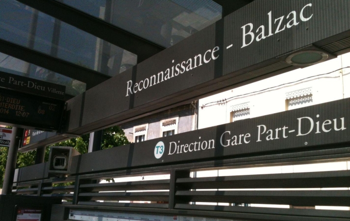 Appartement P2 LYON 42 m2 290 000 € Appartement P2 LYON 42 m2 290 000 €